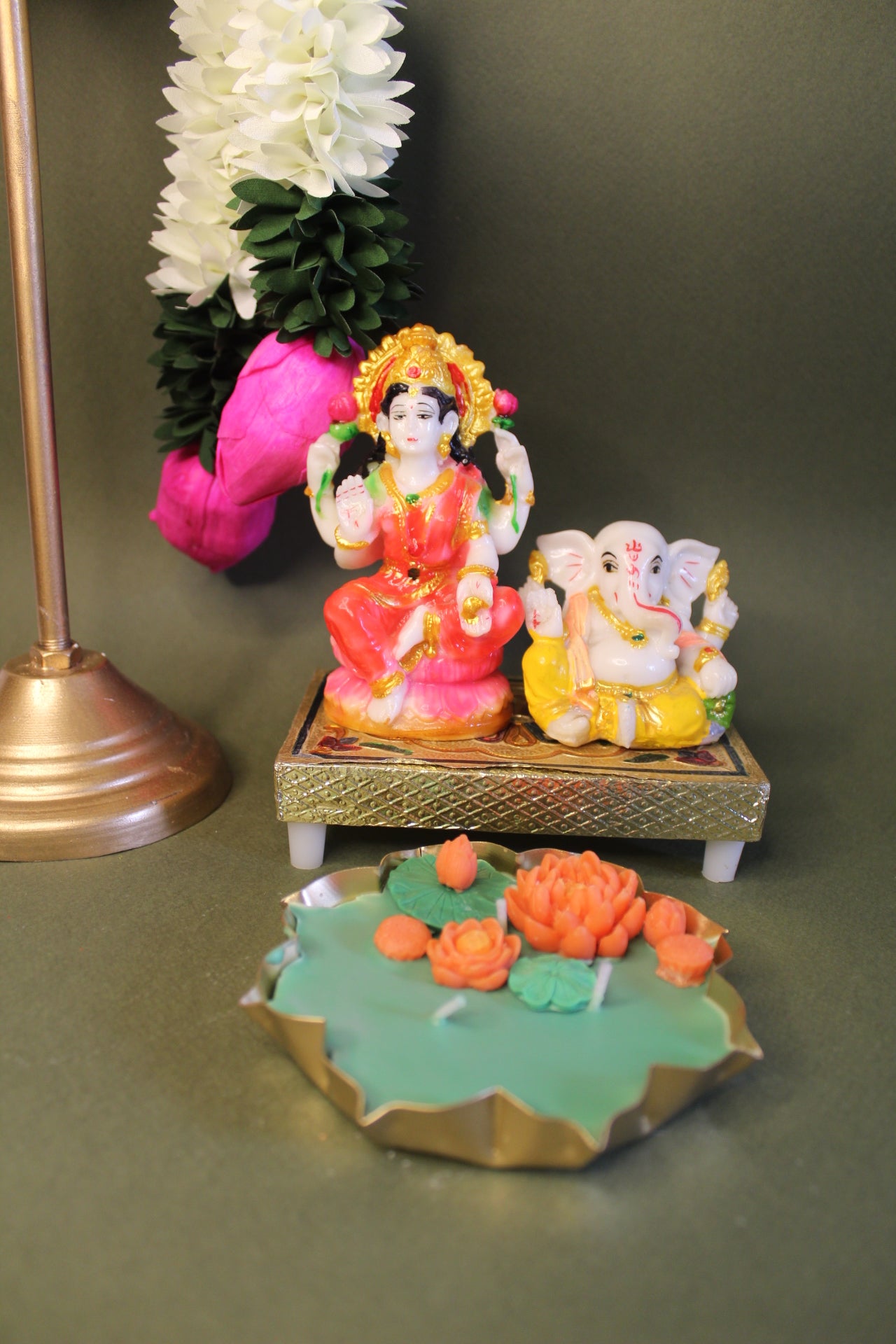 Orange flower Urli Lotus Pond Candle – A Floral Festive Delight