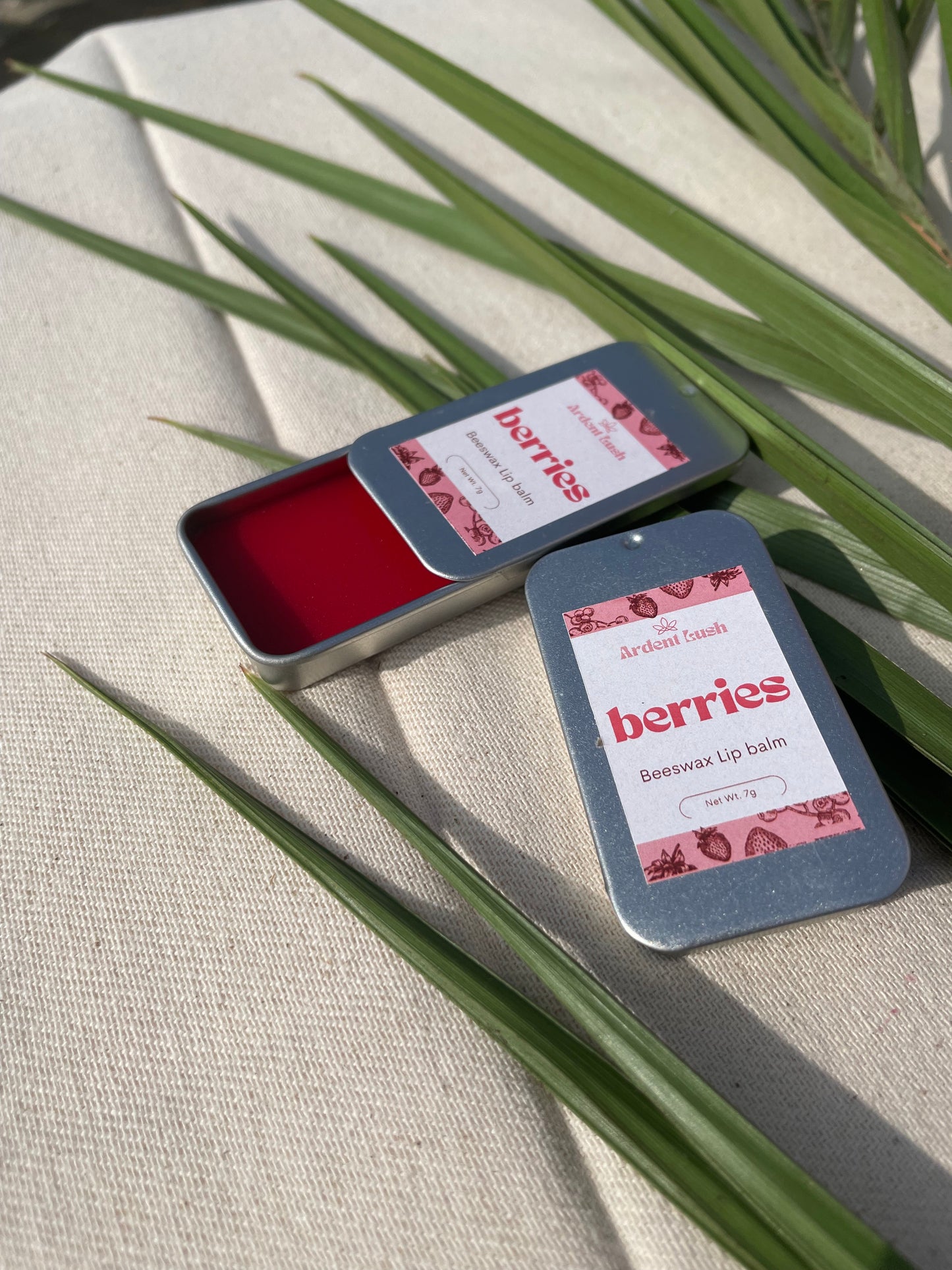 Berries Lip butter- Beeswax Lip butter- 7 gm Tin