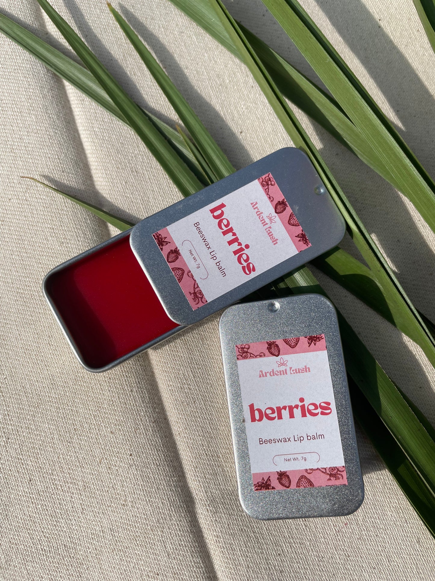 Berries Lip butter- Beeswax Lip butter- 7 gm Tin