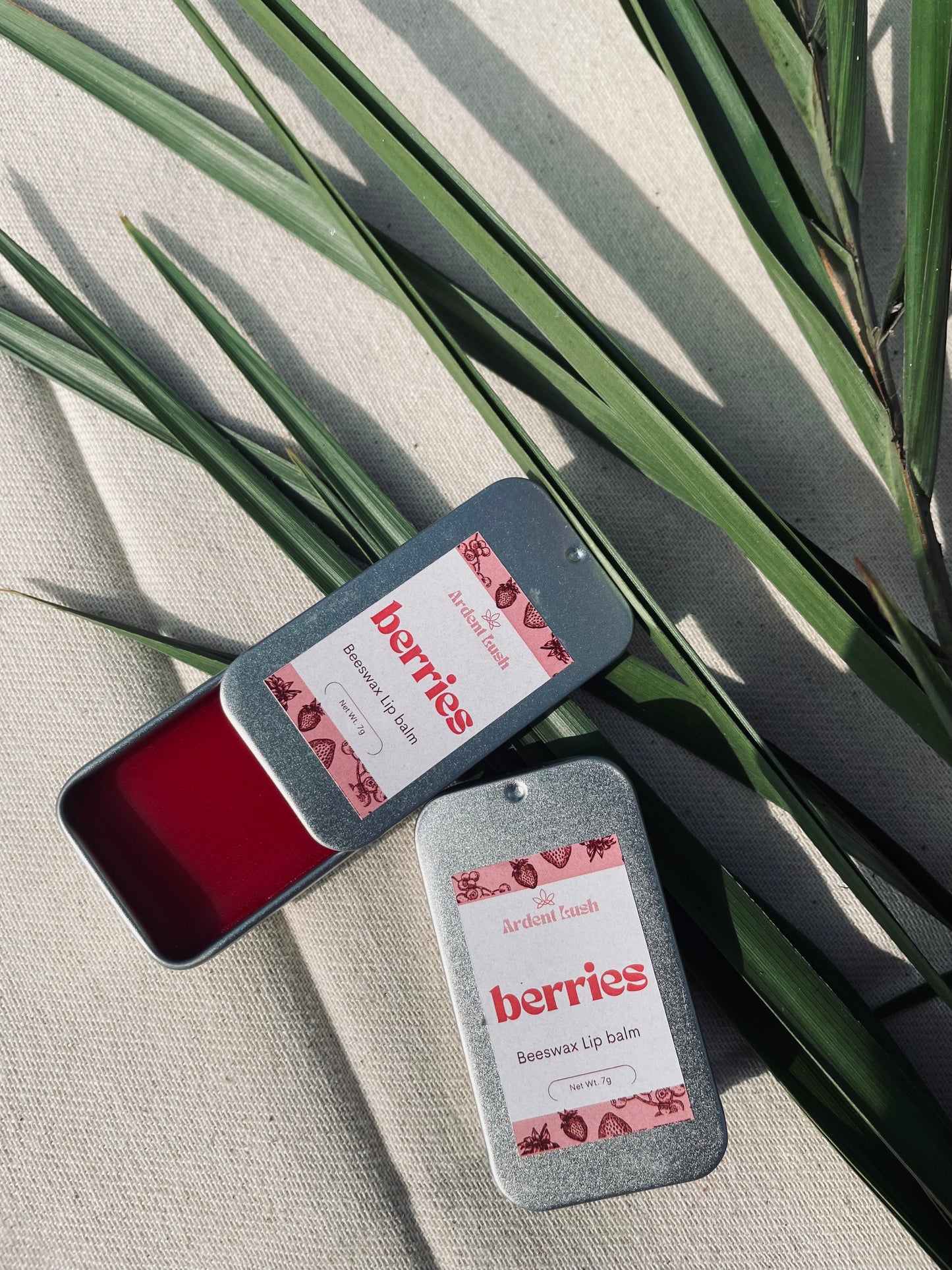 Berries Lip butter- Beeswax Lip butter- 7 gm Tin